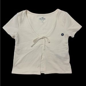Cute Hollister Crop Top with Cut Out in the front size S